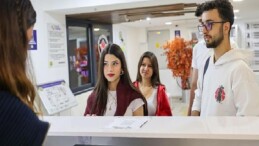 Buca’da toplumsal belediyeciliğin kalbi Gençlik Merkezleri’nde atıyor