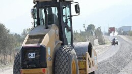 Büyükşehir Turgutlu’da 10 Kilometrelik Sathi Kaplama Çalışmasını Tamamladı