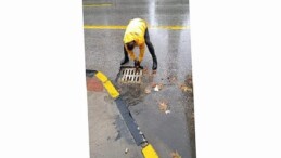 Büyükşehir ve MASKİ Ekipleri Yağmur için Sahada