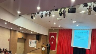 Çiğli Belediyesi’nden göğüs kanseri farkındalık semineri