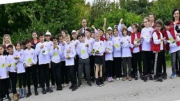 Çocuklar tarımı Başkan Çocuk Tarım Kampı’nda öğreniyor