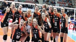 Eczacıbaşı Dynavit, deplasmanda galip