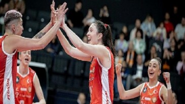 Eczacıbaşı Dynavit, yeni dönemi yeni meskeninde galibiyetle açtı