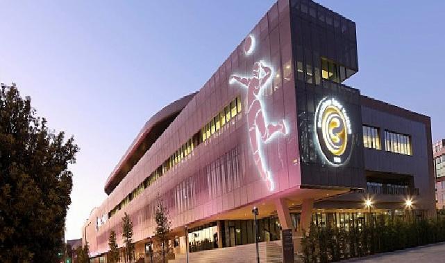 Eczacıbaşı Spor Kulübü’nün yeni salonu Kartal’da açıldı