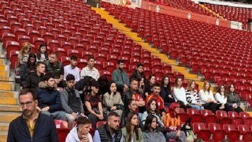 EÜ Bayındır MYO öğrencileri Rams Park Stadı’nın tabanını inceledi