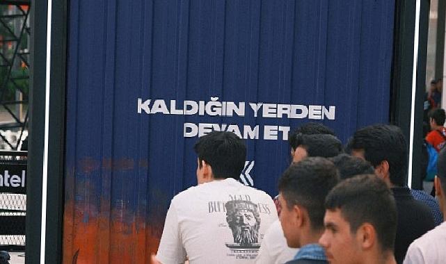 Excalibur’un Gücü RE:PLAY Turnuvasında Oyuncularla Buluştu