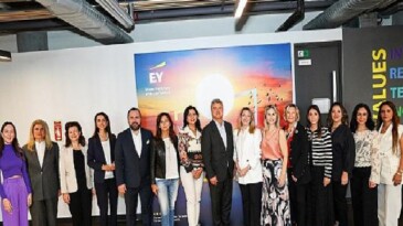 EY Teşebbüsçü Bayan Önderler Programı’nın 2025 sınıfı belirli oldu