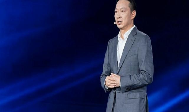 HONOR, Çin’de Dünyanın Birinci Kendini Geliştiren Yapay Zekâ Casusu İşletim Sistemi MagicOS 10’u Tanıttı