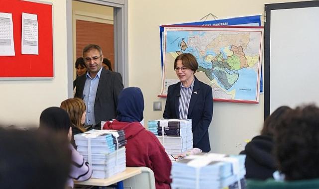 İmtihanlara Hazırlanan Öğrencilere Belediye’den Kaynak Takviyesi