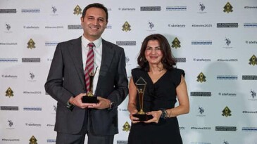 Jolly, Stevie Awards’ta iki memleketler arası mükafatın sahibi oldu