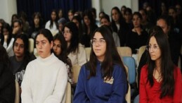 KARGEM’de kız öğrencilere bayan sıhhati eğitimi