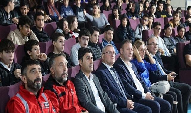 Kartepe’de Öğrencilere Afet Bilinci Söyleşisi
