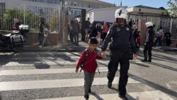Keçiören Zabıtasından Okul Önlerinde İnançlı Ulaşım Seferberliği