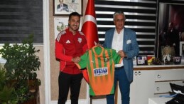 Kemer Belediye Merkez Spor yönetiminden Başkan Topaloğlu’na ziyaret