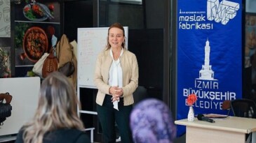 Konak’ın Hamur Ürünleri Yapımı Kursu mezunlarını verdi