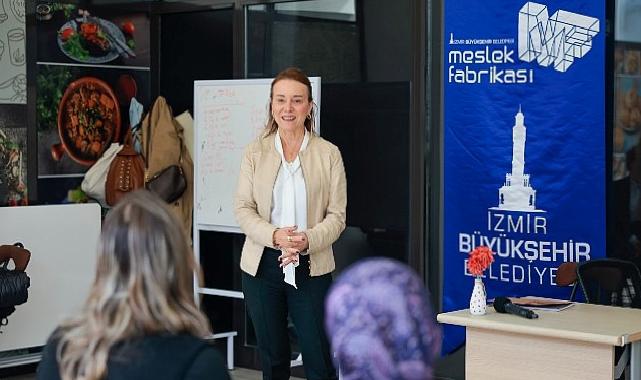 Konak’ın Hamur Ürünleri Yapımı Kursu mezunlarını verdi