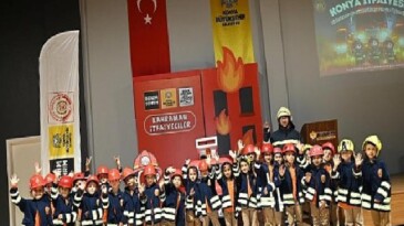 Konya Büyükşehir 31 İlçedeki Tüm 1. Sınıf Öğrencilerine İtfaiye Şuuru Kazandırıyor