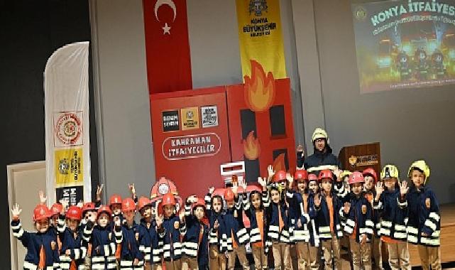 Konya Büyükşehir 31 İlçedeki Tüm 1. Sınıf Öğrencilerine İtfaiye Şuuru Kazandırıyor
