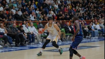 Konya Büyükşehir Yenilmezlik Serisini 5 Maça Çıkardı