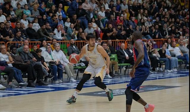 Konya Büyükşehir Yenilmezlik Serisini 5 Maça Çıkardı