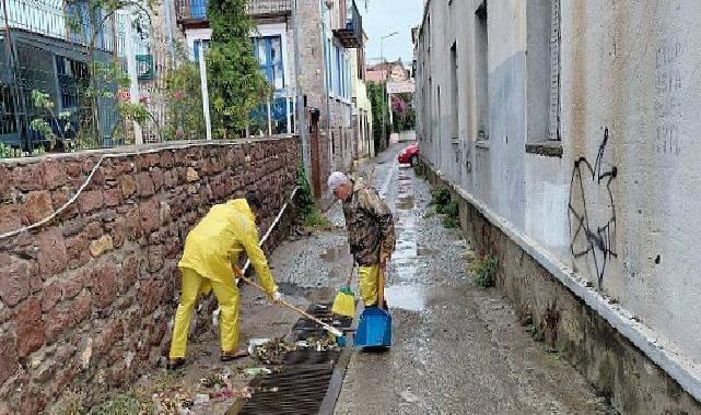 Kuzey Ege’de tesirli olan yağışa Ayvalık Belediyesi’nden anında müdahale