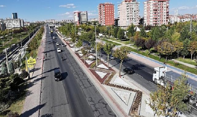 Lider Altay: “İstanbul Yolu’nda Yaptığımız Kurakçıl Peyzaj Düzenlemesi ile Su ve Güç Tasarrufu Sağlayacağız”