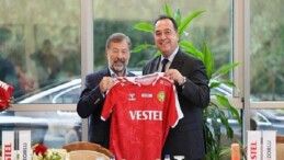 Lider Besim Dutlulu ve Bayan Voleybol Ekibinden Vestel’e Ziyaret