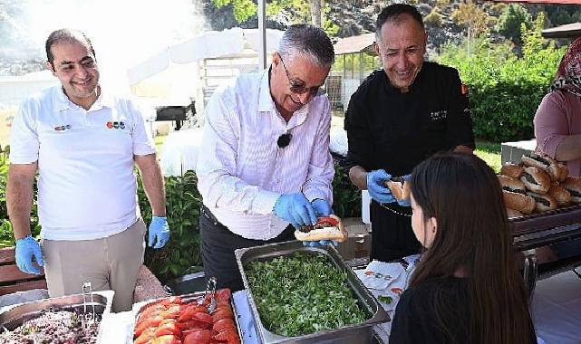 Lider Topaloğlu’ndan geleceğin müzisyenlerine mangal partisi