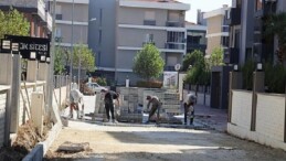 Menderes’te Yollar Yenileniyor