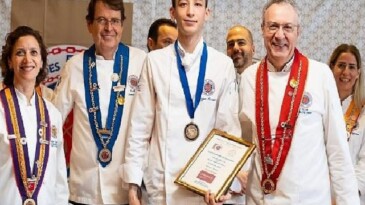 Mövenpick Hotel Istanbul Marmara Sea’nin Genç Şefi Engin Özcan, “Jeunes Chefs Rôtisseurs” Yarışında Gümüş Madalya ile Ödüllendirildi