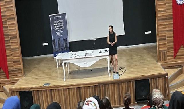 ‘Mutlu Çocuklar’ın anneleri seminere katıldı