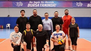 Nilüfer Belediyesi çalışanları filede ter döktü