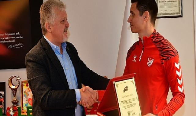 Örnek hakemden Başkan Gerenli’ye ziyaret