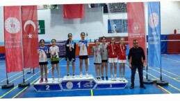 Osmangazili Badmintoncular Madalyaya Doydu