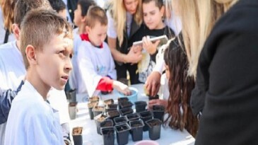 Özel çocuklara tabiatla iç içe öğrenme tecrübesi