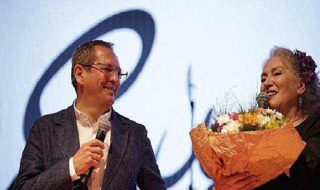 Suzan Kardeş ve Ege’den Hasat Coşkusu!