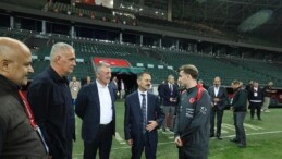 Tarihi maç öncesi Ulusal Kadro’ya moral verdiler