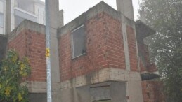 Tehlike yaratan metruk binalar yıkılıyor