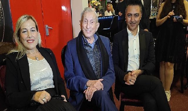 Tiyatro Efsanesinden Rekor: Haldun Dormen 98 Yaşında Direktör Koltuğunda!