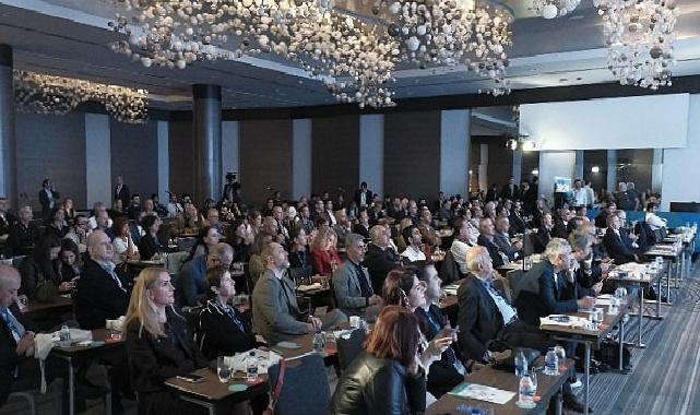 Türk Göz Tabipleri Cerrahide Dünyaya Öncü Oluyor