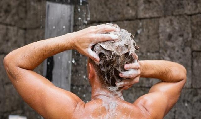 Uzmanlardan Sonbahar İçin 7 Saç Bakım Kuralı: Yaz yıpranmasını onarın, kış kuruluğuna hazırlanın