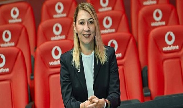 Vodafone Bayan Voleybolunun Yanında Durmaya Devam Ediyor