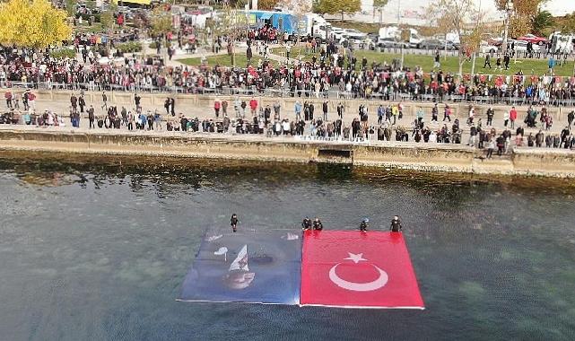 10 Kasım’da Atatürk İçin El Ele ‘Ata’ya Hürmet Zinciri’