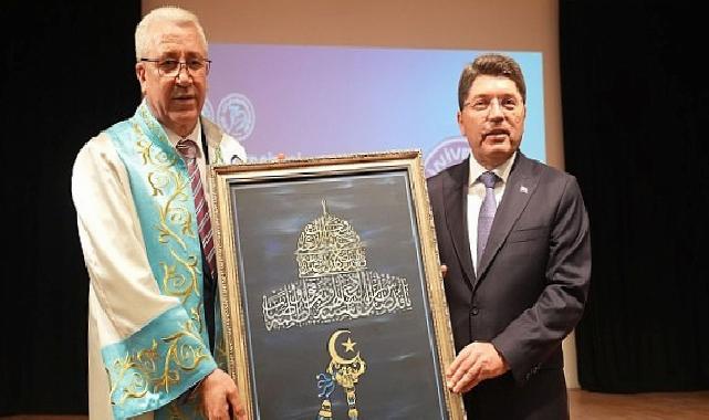 Adalet Bakanı Tunç, “Ege Üniversitesi ile gurur duyuyoruz”
