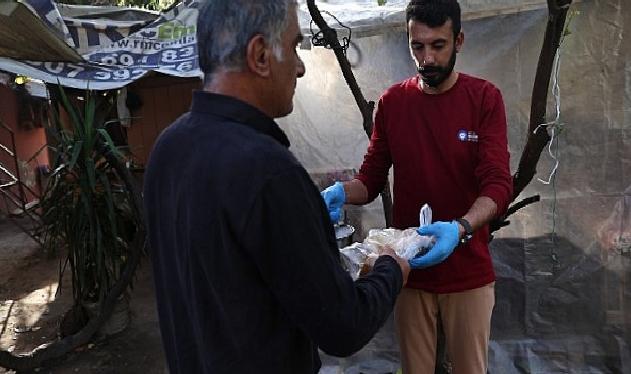 Alanya Aşevi’nden muhtaçlık sahiplerine günde 2 öğün sıcak yemek