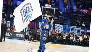 Anadolu Efes, FC Barcelona müsabakasına hazır