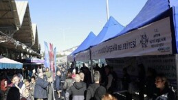 Aydın Büyükşehir Belediyesi Binlerce Kışlık Fideyi Kuşadalılar ile Buluşturdu