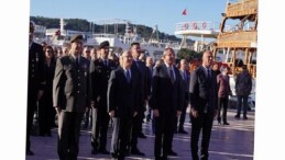 Ayvalık’ta Öğretmenler Günü Coşkuyla Kutlandı