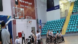 Bağcılar Belediyesi Tekerlekli Sandalye Basketbol Ekibi döneme galibiyetle başladı