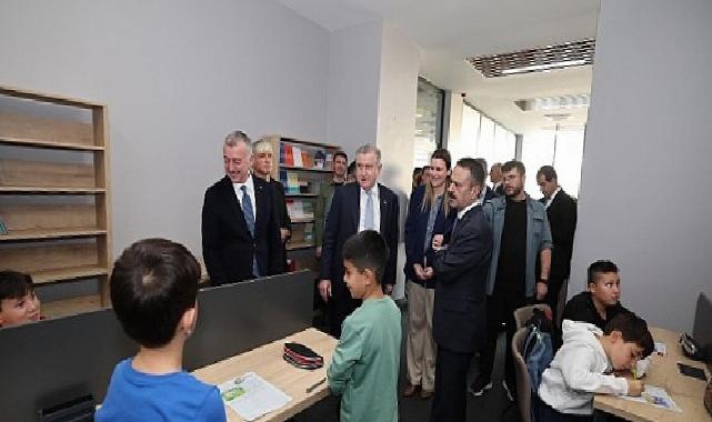 Bakan Bak, Hasan Doğan Bilgievi ve Sportmen Eğitim Merkezi’ni gezdi